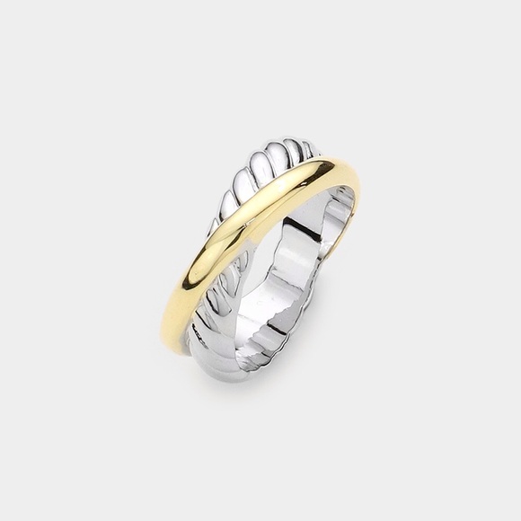 Two Tone Designer Ring - Picture 1 of 1